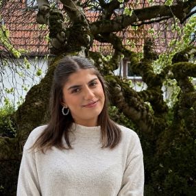 Antonia, Babysitter in Holzgerlingen