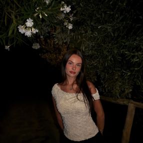 Mira, Babysitter in Wetzlar