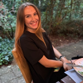 Mara, Babysitter in Köln