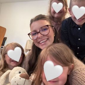 Denise, Babysitter in Gummersbach