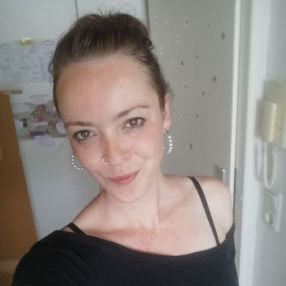 Lara-Joy, Babysitter in Dortmund