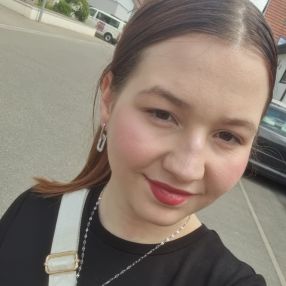 Verena, Babysitter in Albstadt