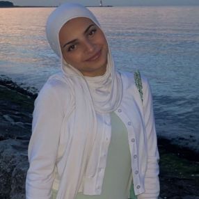 Dhekra, Babysitter in Cuxhaven