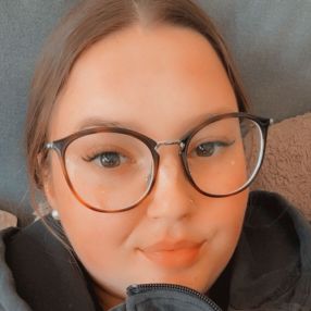 Adriana, Babysitter in Bad Neustadt an der Saale