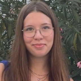 Lena, Babysitter in Rülzheim