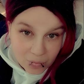 Thekla, Babysitter in Schwalbach