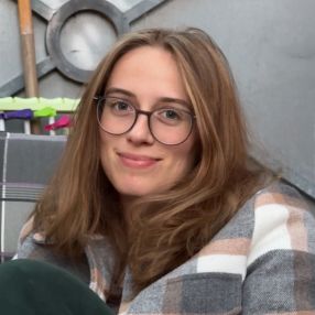 Vivien, Babysitter in Hildesheim