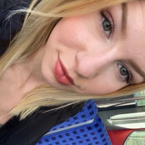 Catherine Viktoria, Babysitter in Glienicke/Nordbahn