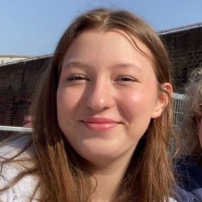 Annika, Babysitter in Niederkassel