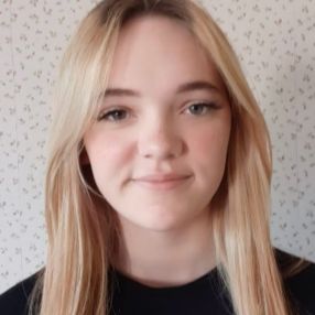 Leonie, Babysitter in Melle