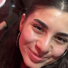 Ceyda, Babysitter in Leverkusen