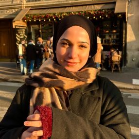 Sirin, Babysitter in Hamburg