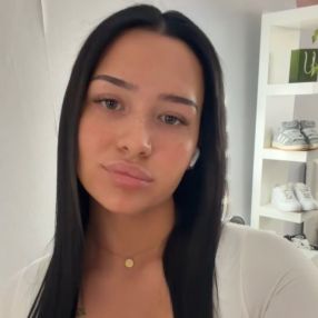 Michelle, Babysitter in Bonn