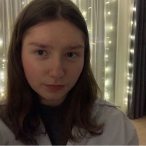 Michelle, Babysitter in Öhringen