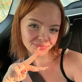Celine, Babysitter in Walldorf