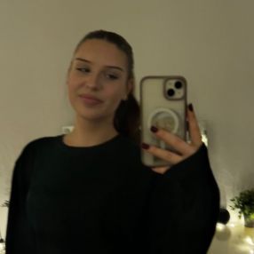 Hanna, Babysitter in Düsseldorf