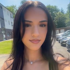 Alisha, Babysitter in Grevenbroich