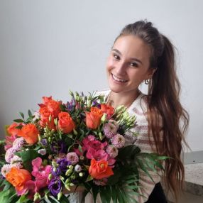 Lena, Babysitter in Lappersdorf