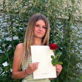 Maja, Babysitter in Werl