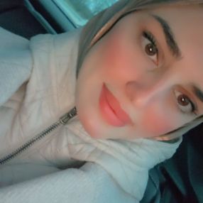 Hanane, Babysitter in Neumünster