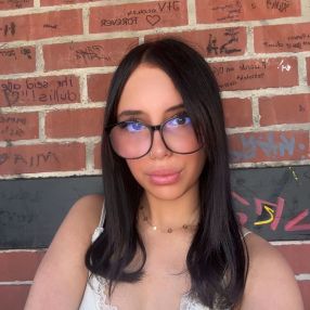 Ayla, Babysitter in Hameln