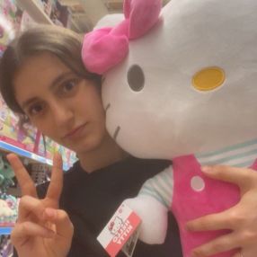 Melike, Babysitter in Maintal