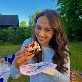 Jolina, Babysitter in Wardenburg