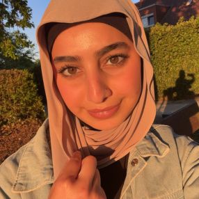 Anfal, Babysitter in Münster