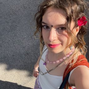 Friederike, Babysitter in Weimar