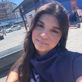 Zera, Babysitter in Osnabrück