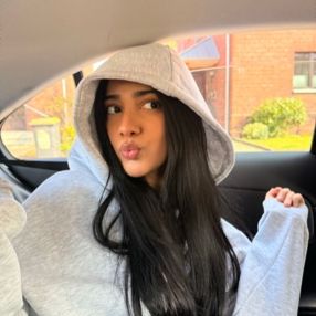 Mahnam, Babysitter in Krefeld