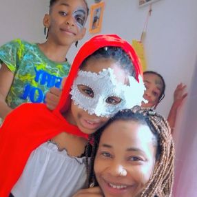 Oseni, Family in Herrenberg