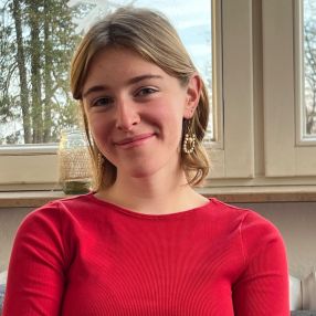 Mia greta, Babysitter in Kassel