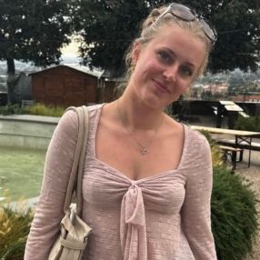 Annabell, Babysitter in Würzburg