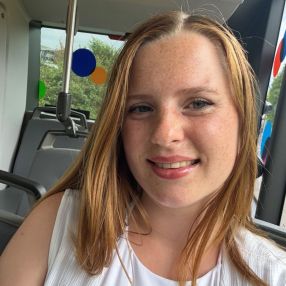 Angelina, Babysitter in Dortmund