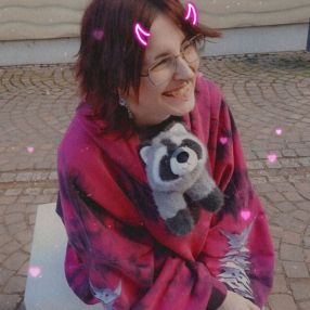 Elena, Babysitter in Plauen