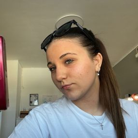Annika, Babysitter in Ichenhausen