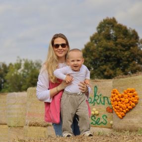 Briana, Familie in Düsseldorf