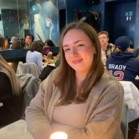 Olivia, Babysitter in Offenbach am Main
