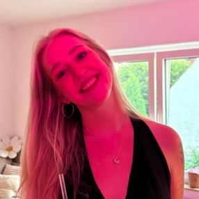 Carline, Babysitter in Hildesheim