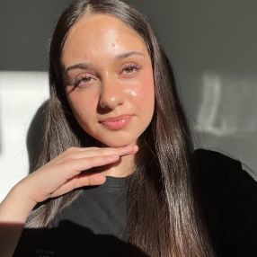 Aya, Babysitter in Oranienburg