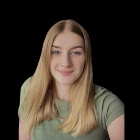 Karolin, Babysitter in Friedberg