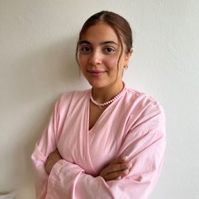 Eda, Babysitter in Krefeld