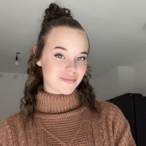 Natascha, Babysitter in Schrobenhausen