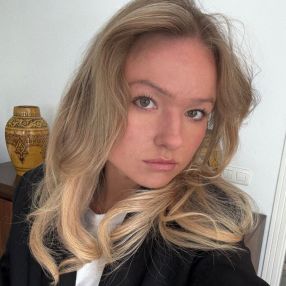 Julia, Babysitter in Osterholz-Scharmbeck