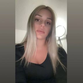 Renata, Familie in Kassel