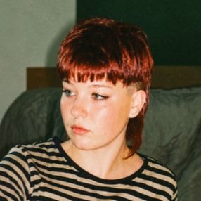 Lilly, Babysitter in Bitterfeld-Wolfen
