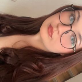 Alina, Babysitter in Frankfurt am Main