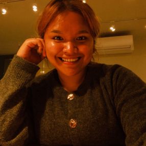 Eliza Mellyani, Babysitter in Zwickau