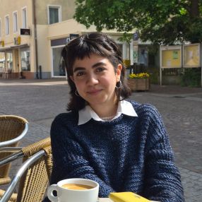 Ava, Babysitter in Stuttgart